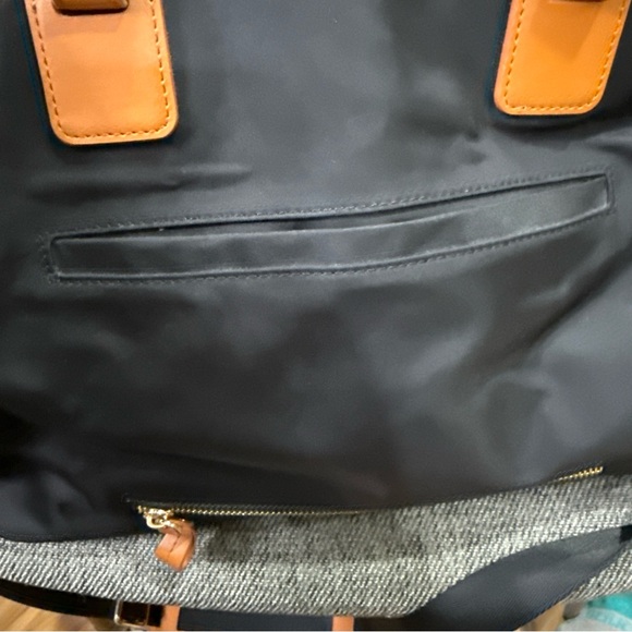 JEMMA Birdie 43 Black Duffle Gym Bag Tote Diaper Baby Bag Makeup Bag - Picture 7 of 16